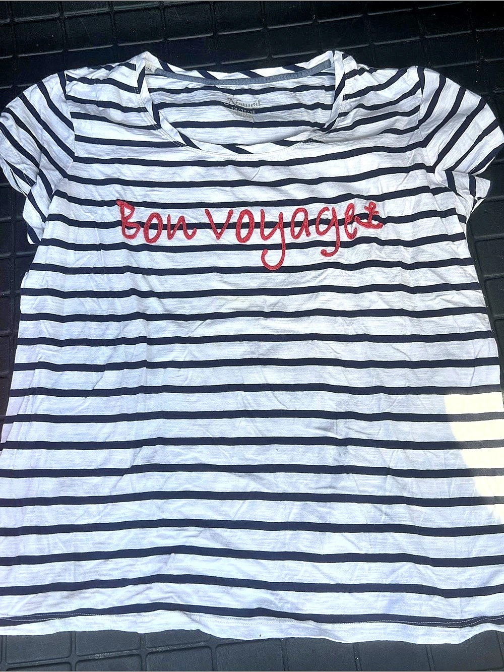 Natural Reflections Striped Graphic Tee in White & Black Size XL